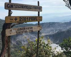 Gambar Kawah Upas, Gunung Tangkuban Perahu