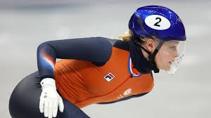 Xandra Velzeboer competing in the 1,000 meters at the Olympics