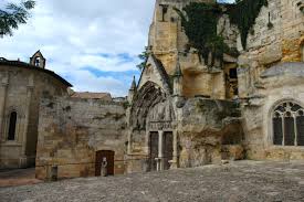 Résultat de recherche d'images pour "st emilion"