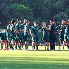 Chapecoense tenta sair da lanterna e reagir no Brasileirão