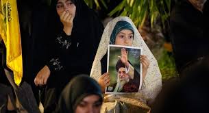 حسینیه جهان نیوز گلچینی از سخنرانی و نوحه‌های روز اول محرم‌الحرام سال ۱۴۴۸ اولین محرم بدون آقامون رسید...