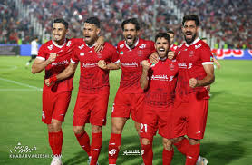ستاره پرسپولیس مقابل استقلال با ظاهر جدید
