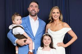 Kate Upton and Justin Verlander on the red carpet