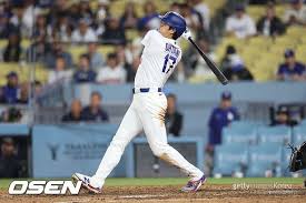 Breaking: Ohtani's Consecutive Home Runs Reach 10 for Season