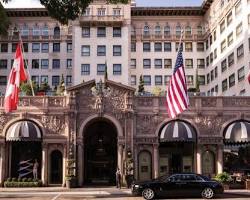 Image of فندق بيفرلي ويلشاير من فور سيزونز في بيفرلي هيلز