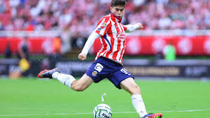 Olympiakos mantiene interés en la ‘Hormiga’ González