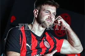 Competencia para Santi, Milán ficha a Niclas Füllkrug