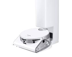 Image of Samsung Jet Bot AI+ Robot Vacuum with Clean Station