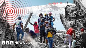 O mapa de satélite que mostra a extensão da destruição em La Guaira, a área mais atingida pelos terremotos na Venezuela