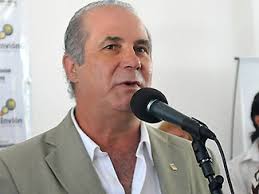 Baldomero-Cacho-Alvarez El ahora senador massista salió a respaldar a Raúl Othacehé y criticó a Ferraresi, diciendo que “mal puede Jorgito hablar de pasado” ... - Baldomero-Cacho-Alvarez