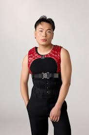 He was an Oregon immigrant teen who chose dentistry over fashion. Now, he’s on ‘Project Runway.’