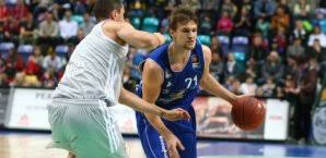 Basketball: Frankfurt Skyliners verlängern mit Danilo Barthel ...