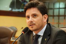 Resultado de imagem para deputado estadual carlos augusto maia
