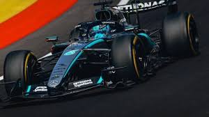 Russell supera Antonelli e lidera dobradinha da Mercedes no TL1 em Madri