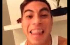 Un vergonzoso video de Eduardo Vargas, futbolista chileno del Valencia de España, se ha tomado las redes sociales desde ayer. En las imágenes se puede ver ... - eduardo-vargas-video