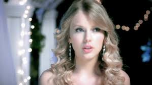 Resultado de imagem para fotos da taylor swift em you belong with me