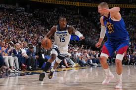 Ayo Dosunmu and Brad Underwood in the NBA playoffs as Game 3 unfolds