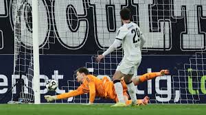 Mönchengladbach und Dortmund scheitern im Achtelfinal