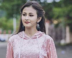 Image of একজন সুন্দর মহিলা