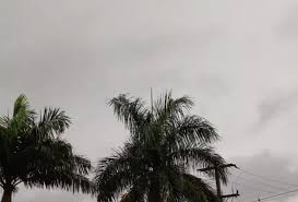 Quase metade da chuva do mês cai em 24 horas na capital e estado segue em alerta nesta segunda