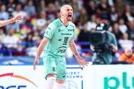 Mecz na Torwarze pełny zwrotów akcji! PGE Projekt zaczyna rywalizację o brąz od zwycięstwa