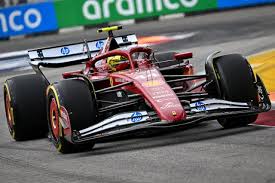 F1 Singapour: Hamilton Risque une Pénalité! Verstappen au Top! - Imagen principal del artículo