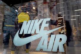 Nike Air Max Steal! Get Stylish Kicks for Just $58?! 👟🔥 - Imagen ilustrativa del artículo