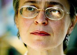(Dagbladet.no): - Anna Politkovskaja er vår tids helt. Den modigste blant oss. Den skarpeste blant oss. Uten henne er Russland et mørkere sted, ... - annapol503_1161949024