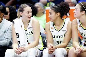 Azzi Fudd, Paige Bueckers are relying on signature shots to add new dimension to Wings' offense