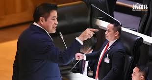 วรวัจน์ จ่อร้อง ป.ป.ช. เอาผิด อนุทิน-ธรรมนัส ปม GMO - Imagen principal del artículo