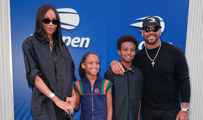 Ciara's Son's Last Name SHOCK: Russell Wilson's Post Sparks Debate! - Imagen principal del artículo