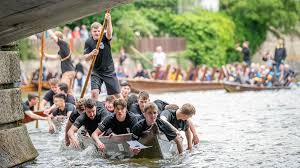 Stocherkahnrennen Tübingen: Spektakel am Neckar – Alle Infos!