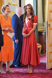 Zur Galerie Catherine, Princess of Wales: Für ihren Look regnet es Komplimente