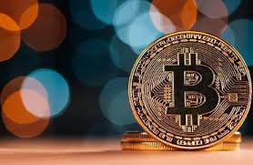 اصلاح قیمت بیت کوین پس از رشد شدید؛ آیا BTC دوباره صعود می‌کند؟ - سرمایه و بورس