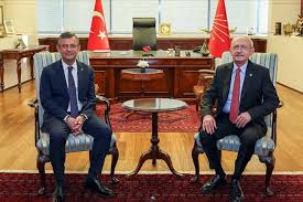 CHP'den transfer iddiası: 'Yoğun görüşmeler oldu, Yeni Parti'den çok daha fazla vekil geçecek' — soL Haber