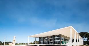 Stj suspende julgamento sobre efeitos de benefícios do inss