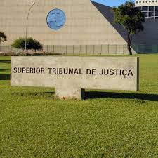 Zanin autoriza PF a investigar ministro do STJ Moura Ribeiro em inquérito sobre venda de decisões