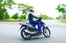 Kết quả hình ảnh cho Suzuki Axelo 125