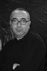 Hichem Ben Ammar, Tunisian filmmaker. Born in 1958, his latest film is Un conte de faits (2010). Did you film the revolution ? - 015_000530