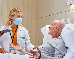 Obrázok: doctor with a patient