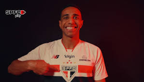 São Paulo anuncia a contratação de Victor Sá, ex-Botafogo