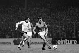 ASSE. Les Verts vus par Piazza : « Synaeghel ? Le seul joueur qui se changeait en trois minutes ! »