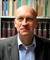 Hans van Ess ist Professor für Sinologie. Seine Forschung ist vor allem der ...