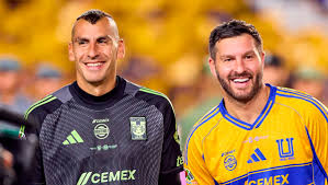 'Hasta está de más': Nahuel Guzmán prioriza la clasificación sobre el reconocimiento a Gignac