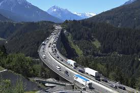 Stau- und Unfall-Revolution auf der Brennerautobahn: Italien startet „5G-Beam“-Projekt