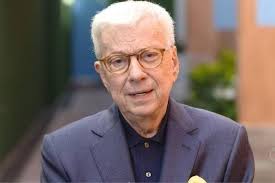 Morte de Renato Machado comove famosos e colegas, que exaltam legado e elegância do jornalista