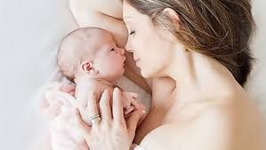 Image result for ‫تسع نصائح للأم المرضعة لاختيار وتنسيق ملابسها‬‎