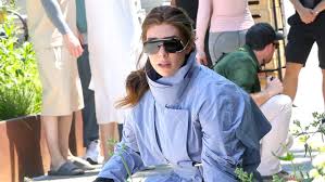 Vanessa Kirby debuts hair transformation as she films dramatic scenes for new thriller