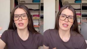 Camila Queiroz explica decisão de coletar as células-tronco da filha no parto: 'Escolha muito consciente'