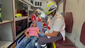 Camioneta atropella a mujer de 64 años en el Centro